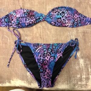 Victoria’s Secret Matching Cheetah Bikini